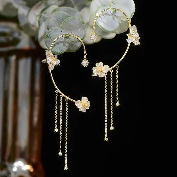 ✨🦋 Pendientes de circonita con mariposa💖