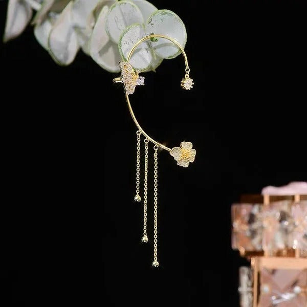 ✨🦋 Pendientes de circonita con mariposa💖